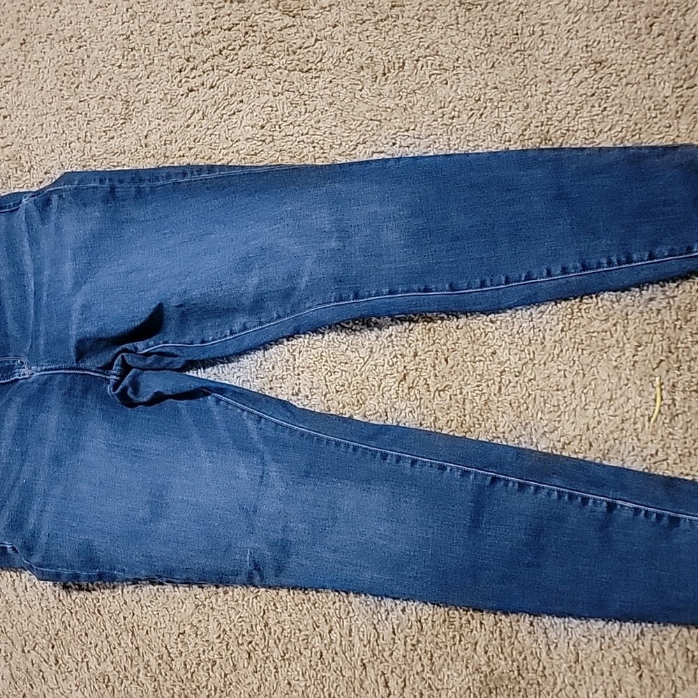 American Eaglw jeans